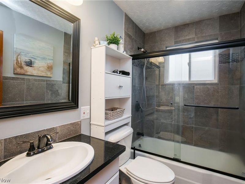 401 Moody Street, Akron, OH 44305 Photo 15