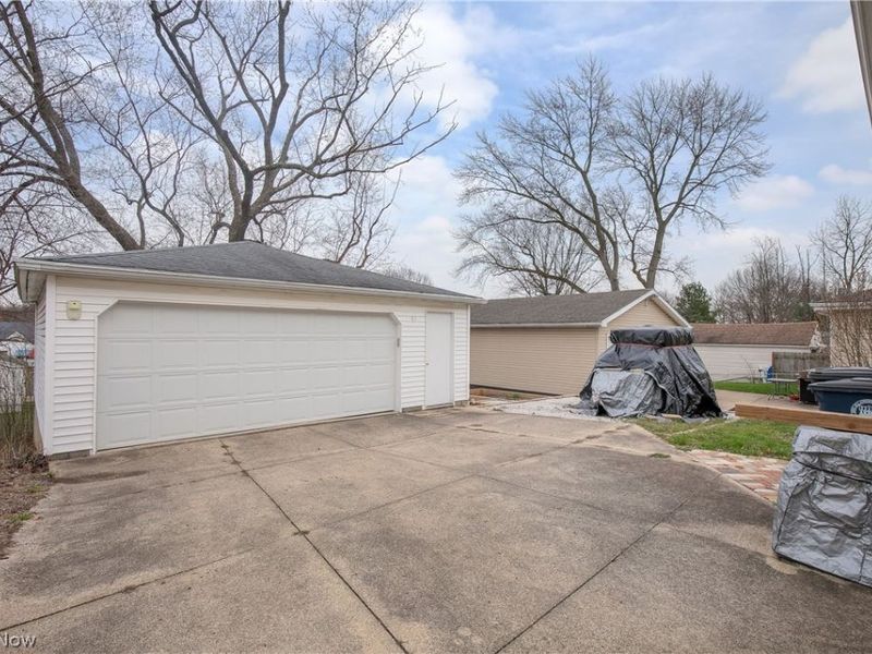 401 Moody Street, Akron, OH 44305 Photo 24