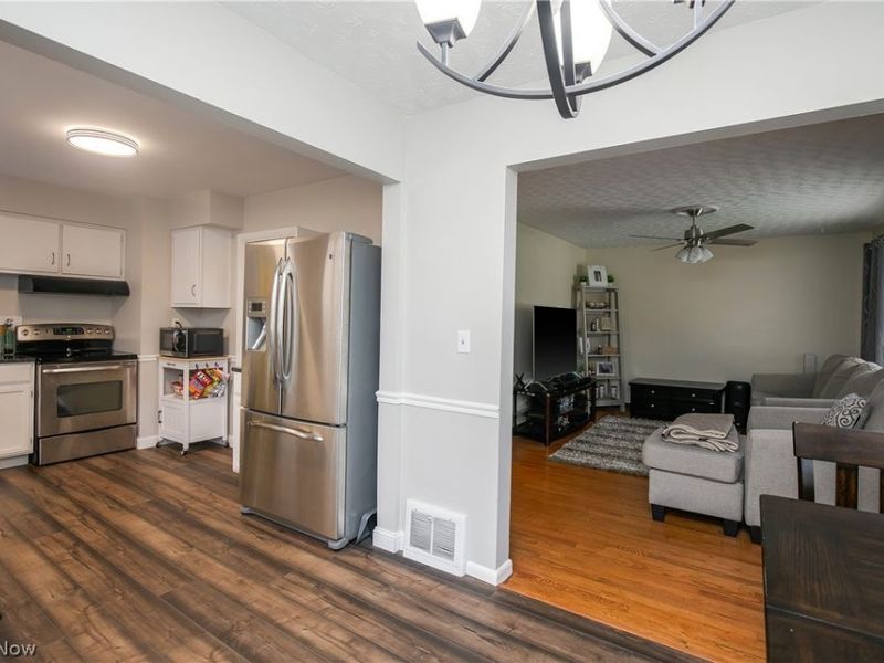 401 Moody Street, Akron, OH 44305 Photo 8