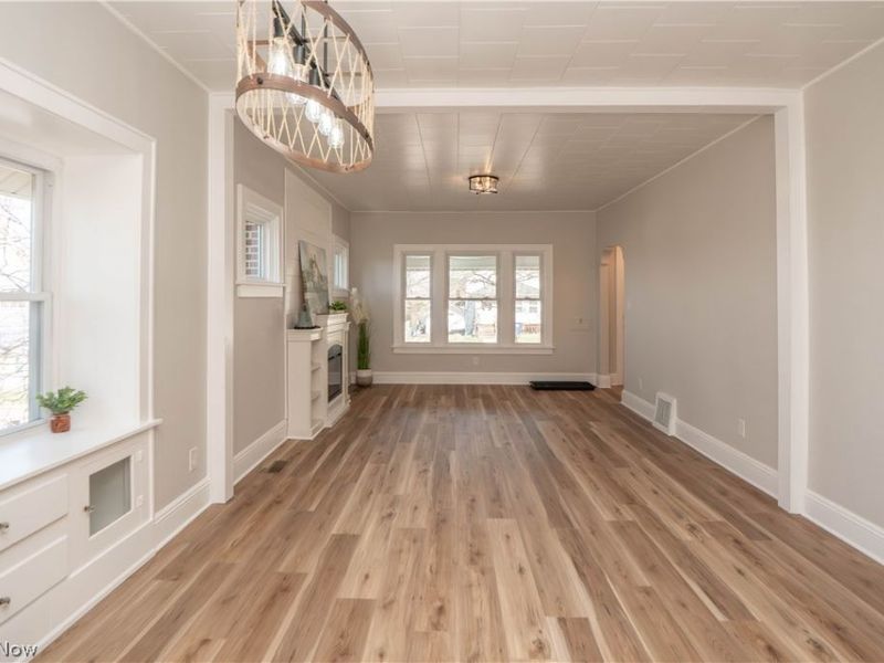 16 E Catawba Avenue, Akron, OH 44301 Photo 7