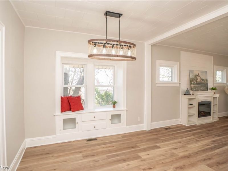 16 E Catawba Avenue, Akron, OH 44301 Photo 9