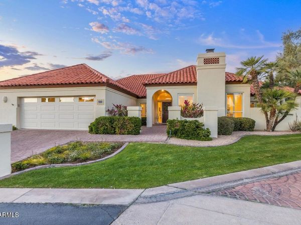 2514 E MONTEBELLO Avenue, Phoenix, AZ 85016