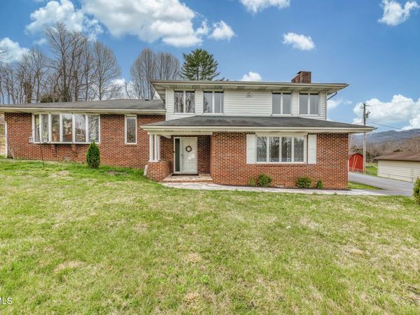 148 Unaka Subdivision Road, Elizabethton, TN 37643