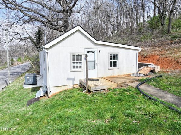 346 Locust Street, Greeneville, TN 37745