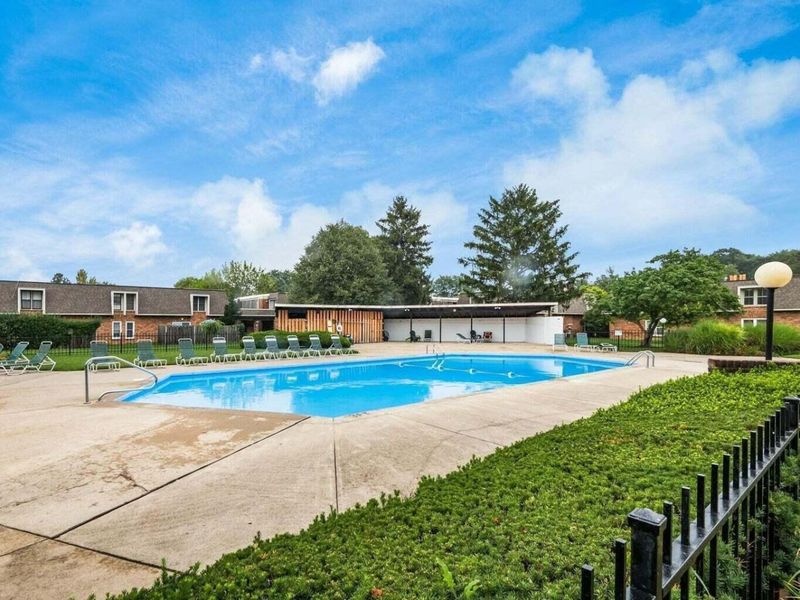 1605 Lafayette Drive, Columbus, OH 43220 Photo 23