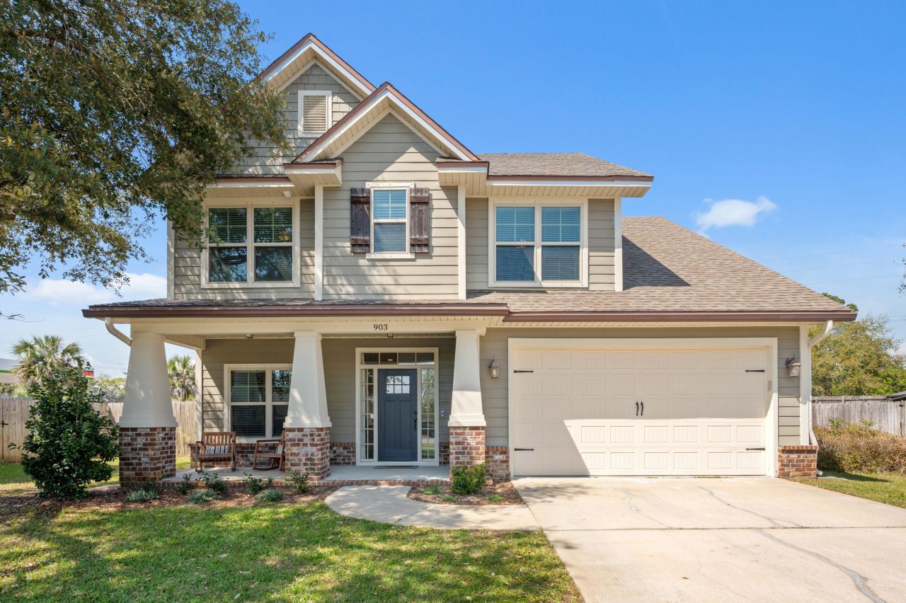 903 Tadpole Avenue, Niceville, FL 32578 Main Photo