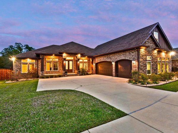 5812 Huntington Creek Boulevard, Pensacola, FL 32526