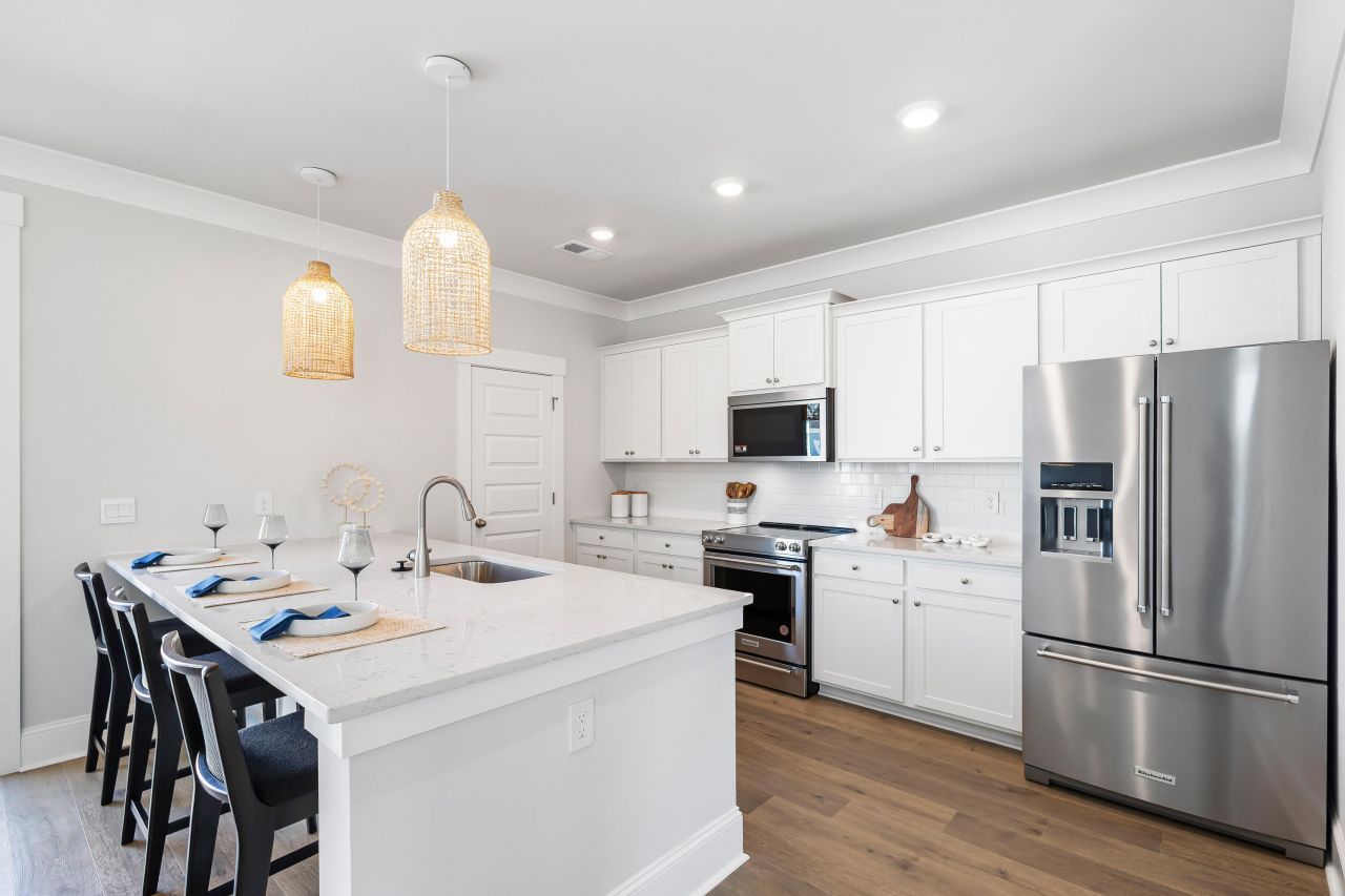 824 Castle Hill Drive Photo 19