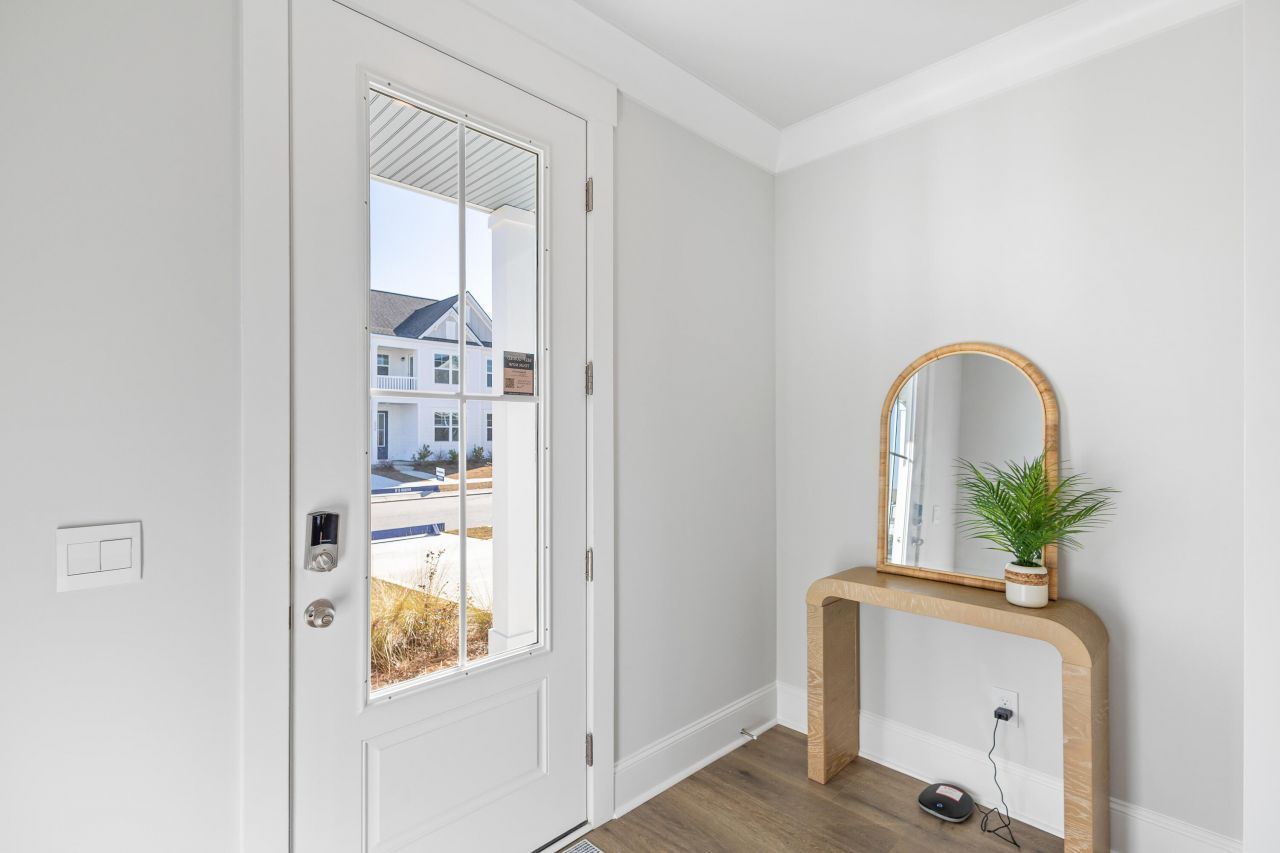 824 Castle Hill Drive Photo 9