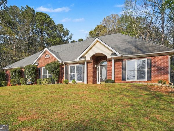 570 Morgan Court, Hampton, GA 30228