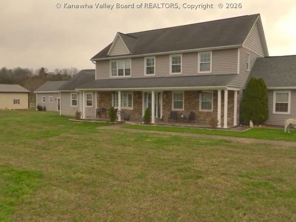 379 Straight Street, Evans, WV 25241