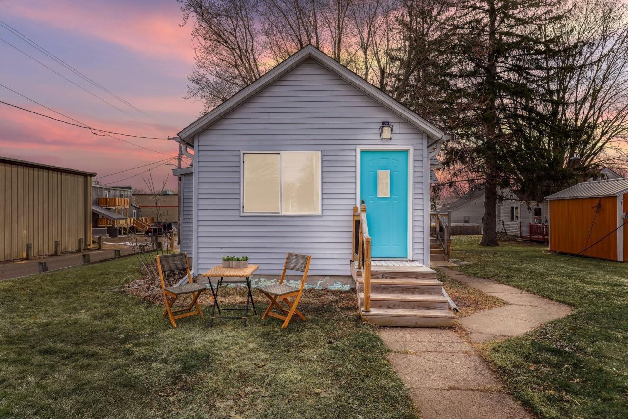 109 1st Avenue SW, Milltown, WI 54858