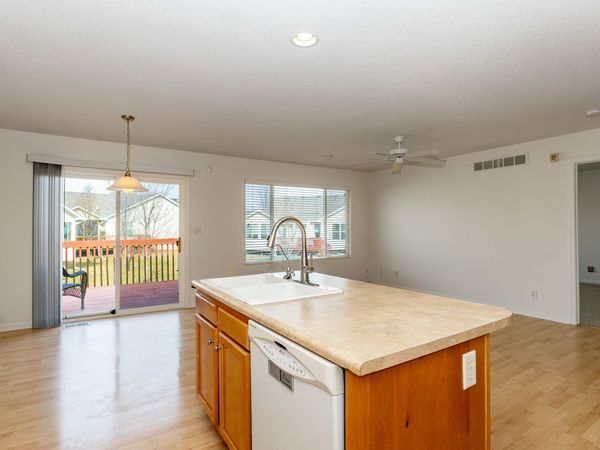 773 SE Willow Brook Court , Waukee, IA 50263