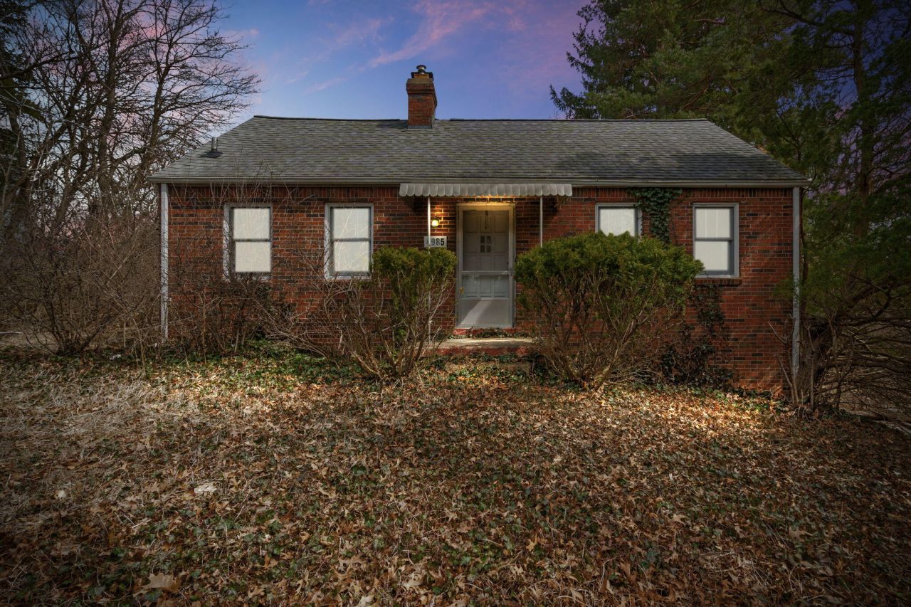 4985 Munger Road, Ypsilanti, MI 48197 Main Photo