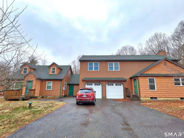 76 Clark Hill , Prospect, CT 06712