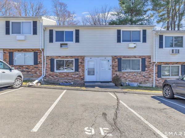 461 Spring, Unit 9E, Naugatuck, CT 06770