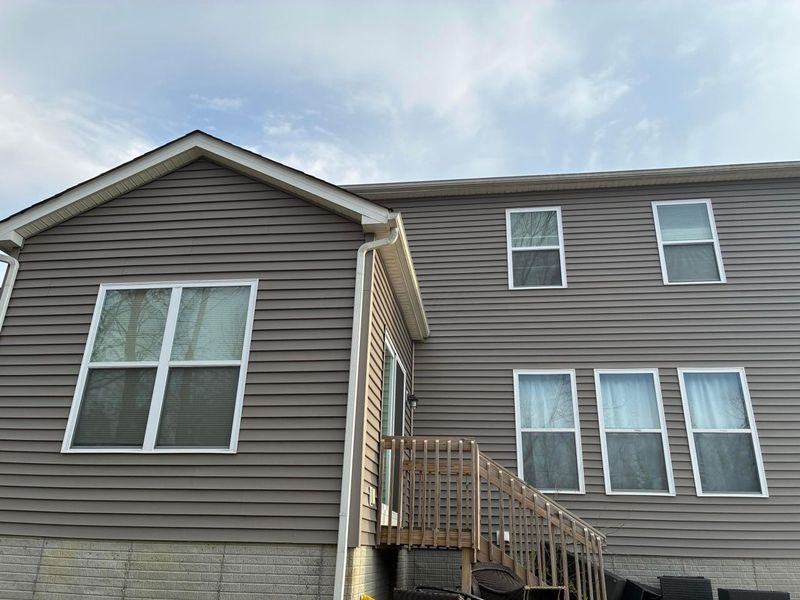 7081 Bradbury Drive, Sunbury, OH 43074 Photo 2