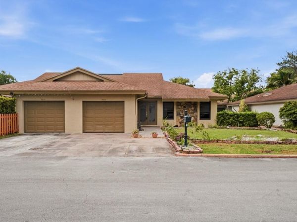 6621 NW 4th Court, Plantation, FL 33317
