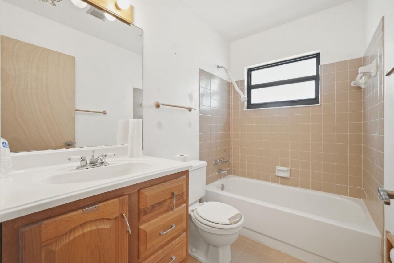 6621 NW 4th Court, Plantation, FL 33317 Photo
