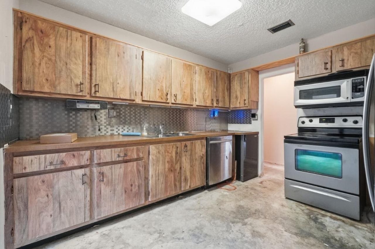 6621 NW 4th Court, Plantation, FL 33317 Photo