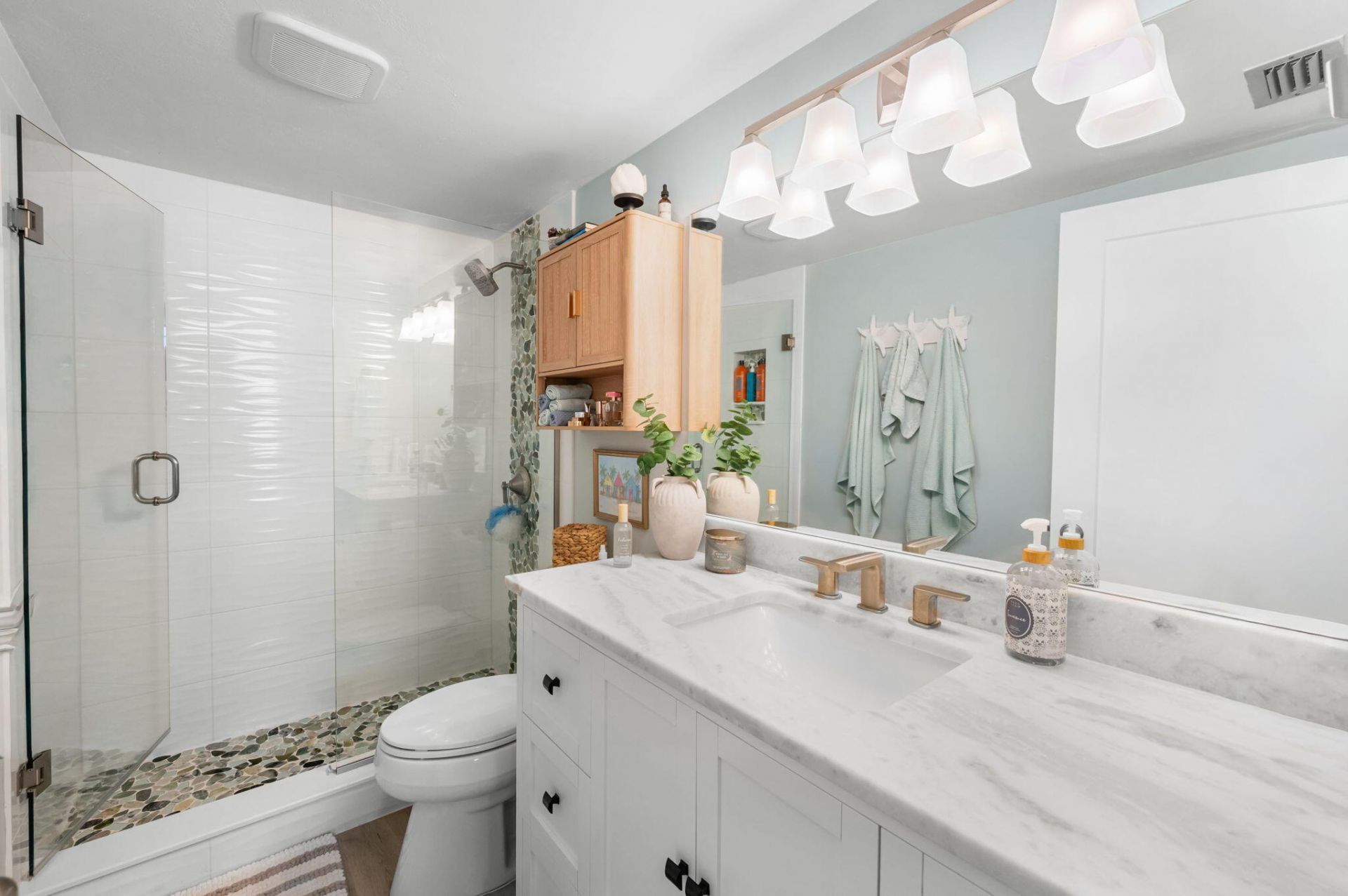 3412 NE Causeway Boulevard, Unit 102, Hutchinson Island, FL 34957 Photo