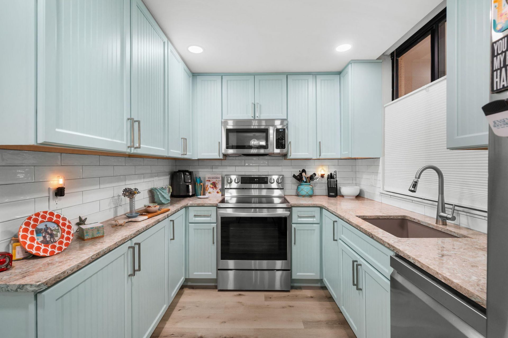 3412 NE Causeway Boulevard, Unit 102, Hutchinson Island, FL 34957 Photo