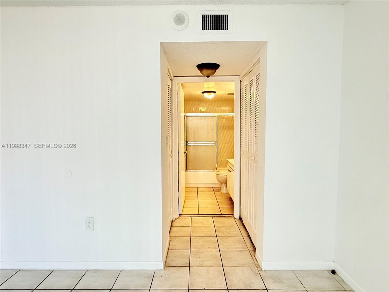 1300 NE Miami Gardens Dr , Unit 804E, Miami, FL 33179 Photo