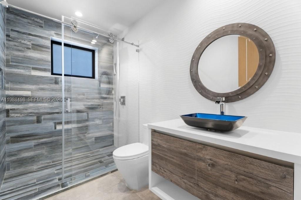 12885 N Bayshore Dr, North Miami, FL 33181 Photo