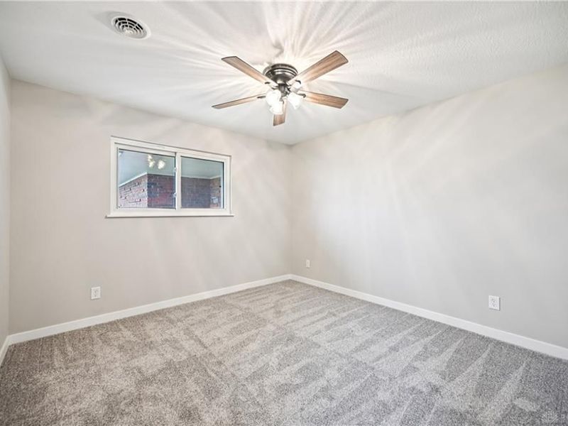 955 Oak Dale Drive, Xenia, OH 45385 Photo 10