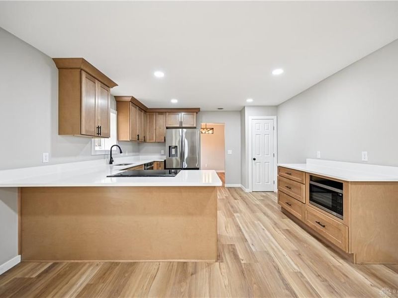 955 Oak Dale Drive, Xenia, OH 45385 Photo 5