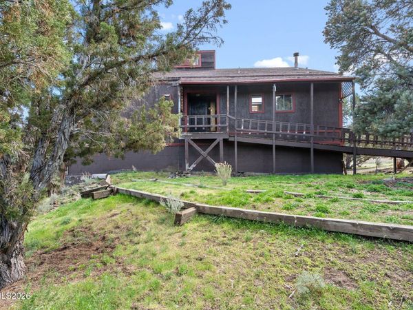 21845 Adobe Road, Reno, NV 89521