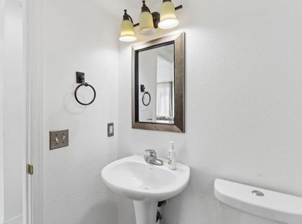 2960 Ottumwa Dr, Sacramento, CA 95835 Photo