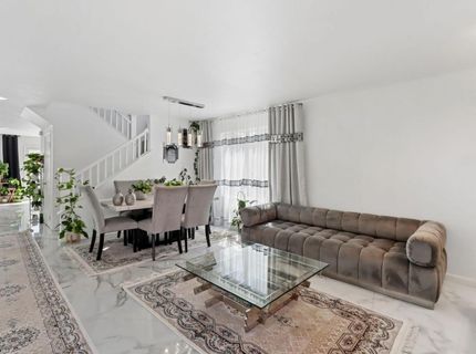 2960 Ottumwa Dr, Sacramento, CA 95835 Photo