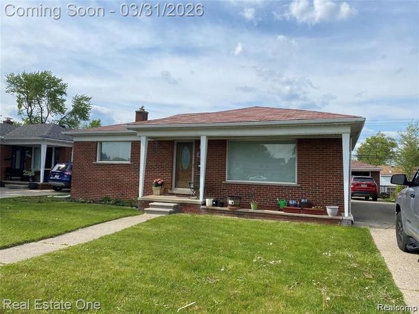 27014 Ford Road, Dearborn Heights, MI 48127