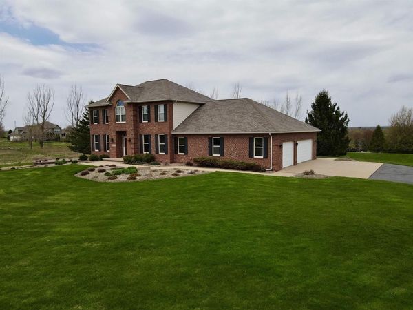 142806 ROLLING MEADOWS LANE, Wausau, WI 54401