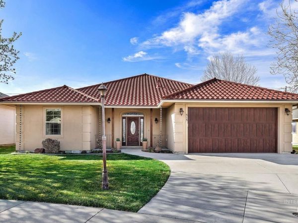 515 W Greenwood St, Nampa, ID 83686