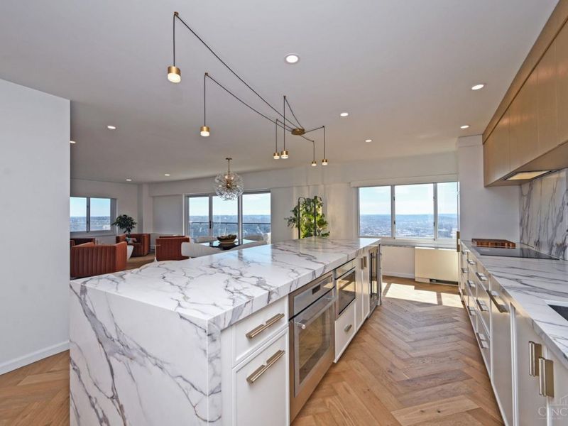 2200 Victory Parkway, Unit 2002, Cincinnati, OH 45206 Photo 14