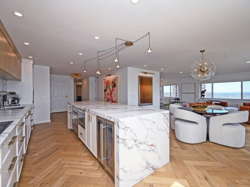 2200 Victory Parkway, Unit 2002, Cincinnati, OH 45206 Photo 15