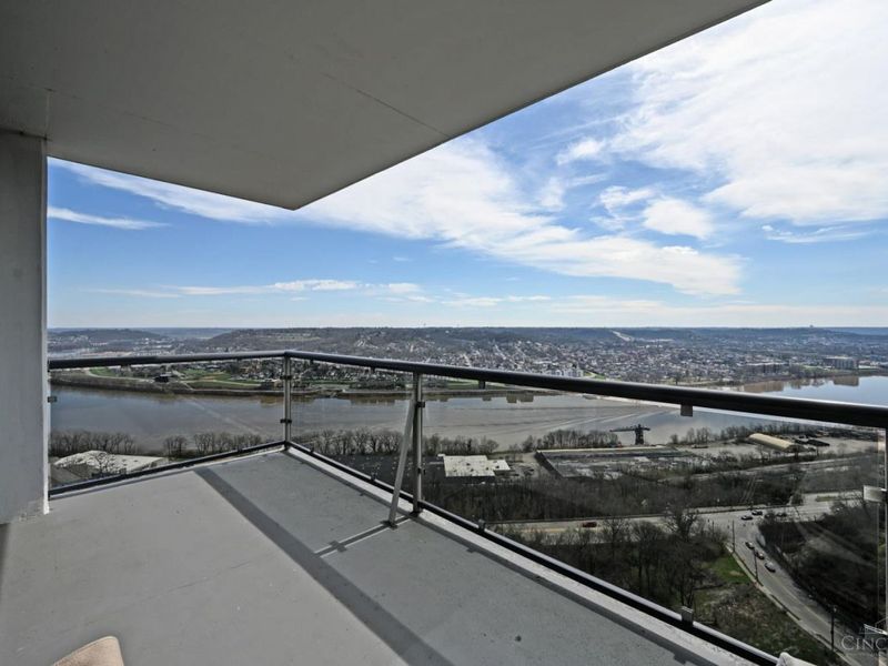 2200 Victory Parkway, Unit 2002, Cincinnati, OH 45206 Photo 45