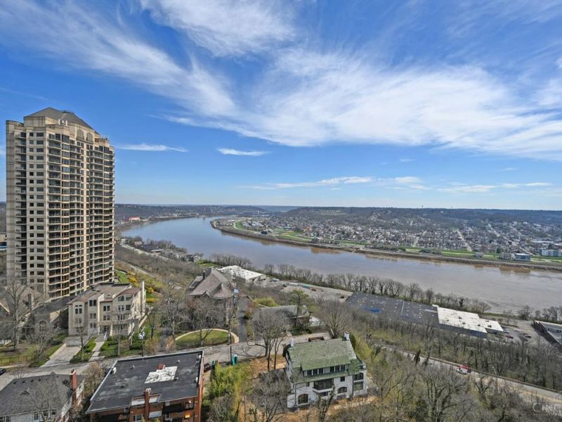 2200 Victory Parkway, Unit 2002, Cincinnati, OH 45206 Photo 50