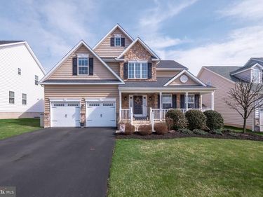 2133 BRIDGEPORT AVENUE, PENNSBURG, PA 18073