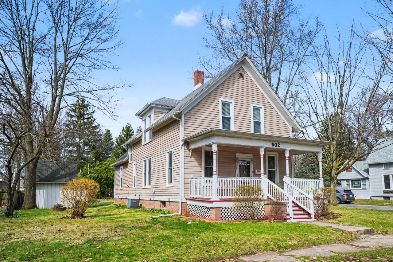 602 D Street, La Porte, IN 46350 Main Photo