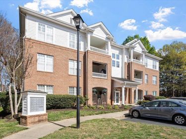 1721 Tiffany Bay Court, Unit 204, Raleigh, NC 27609