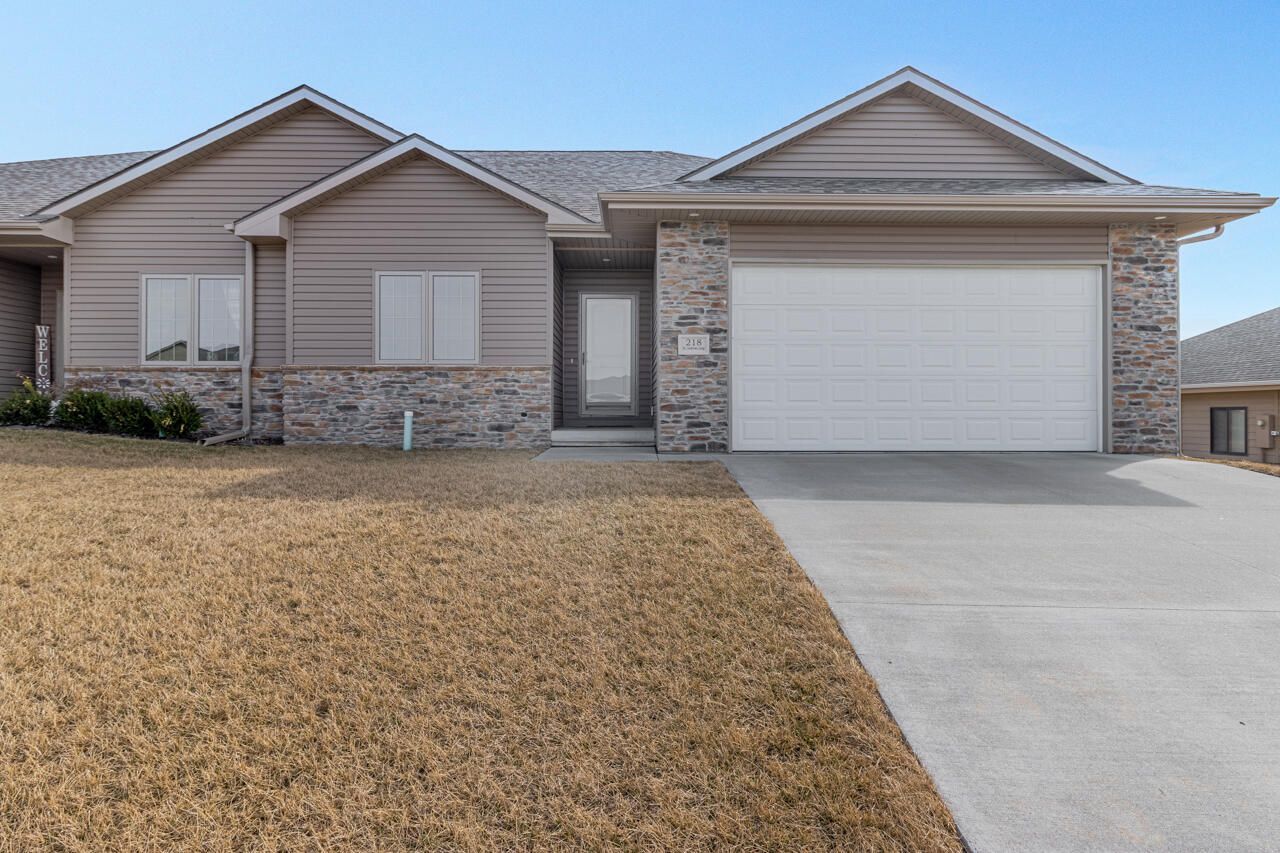218 Saint Andrews Loop, Malvern, IA 51551 Main Photo