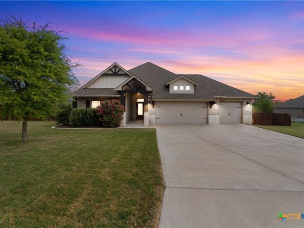 213 Lasata Lane , Belton, TX 76513