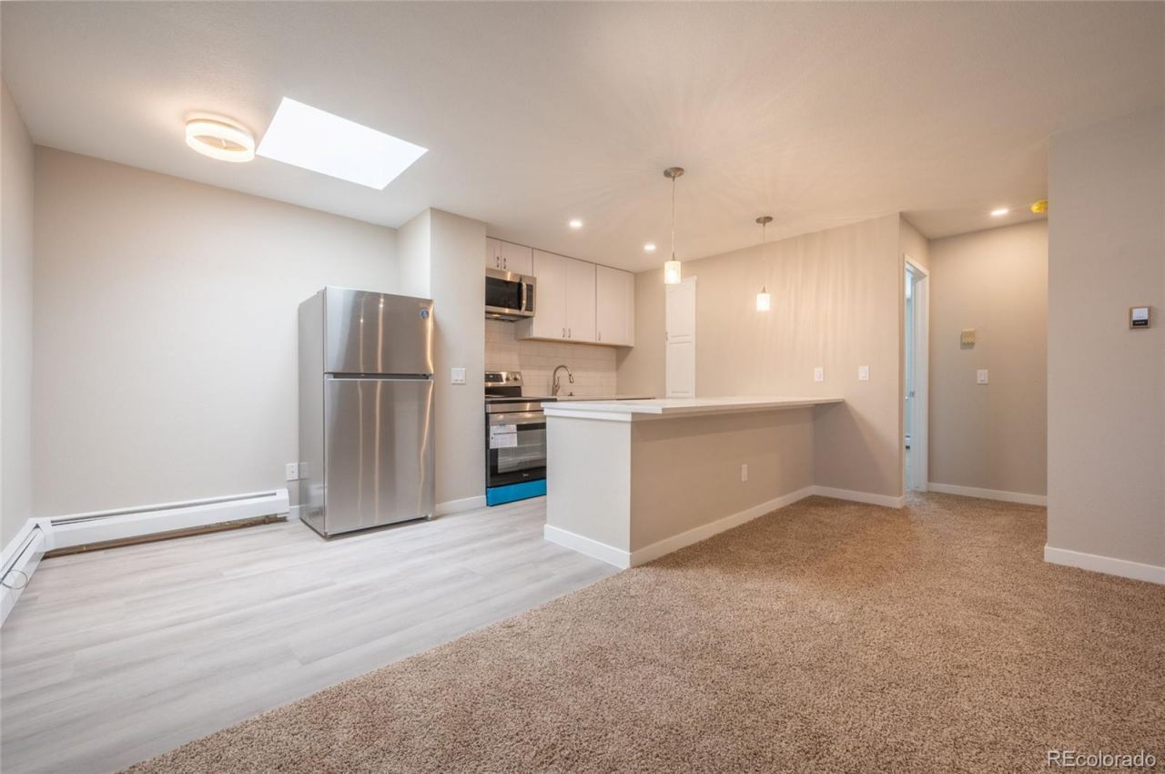 2225 S Jasmine Street, Unit 303, Denver, CO 80222 Main Photo