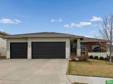 2513 N 186th Street , Elkhorn, NE 68022