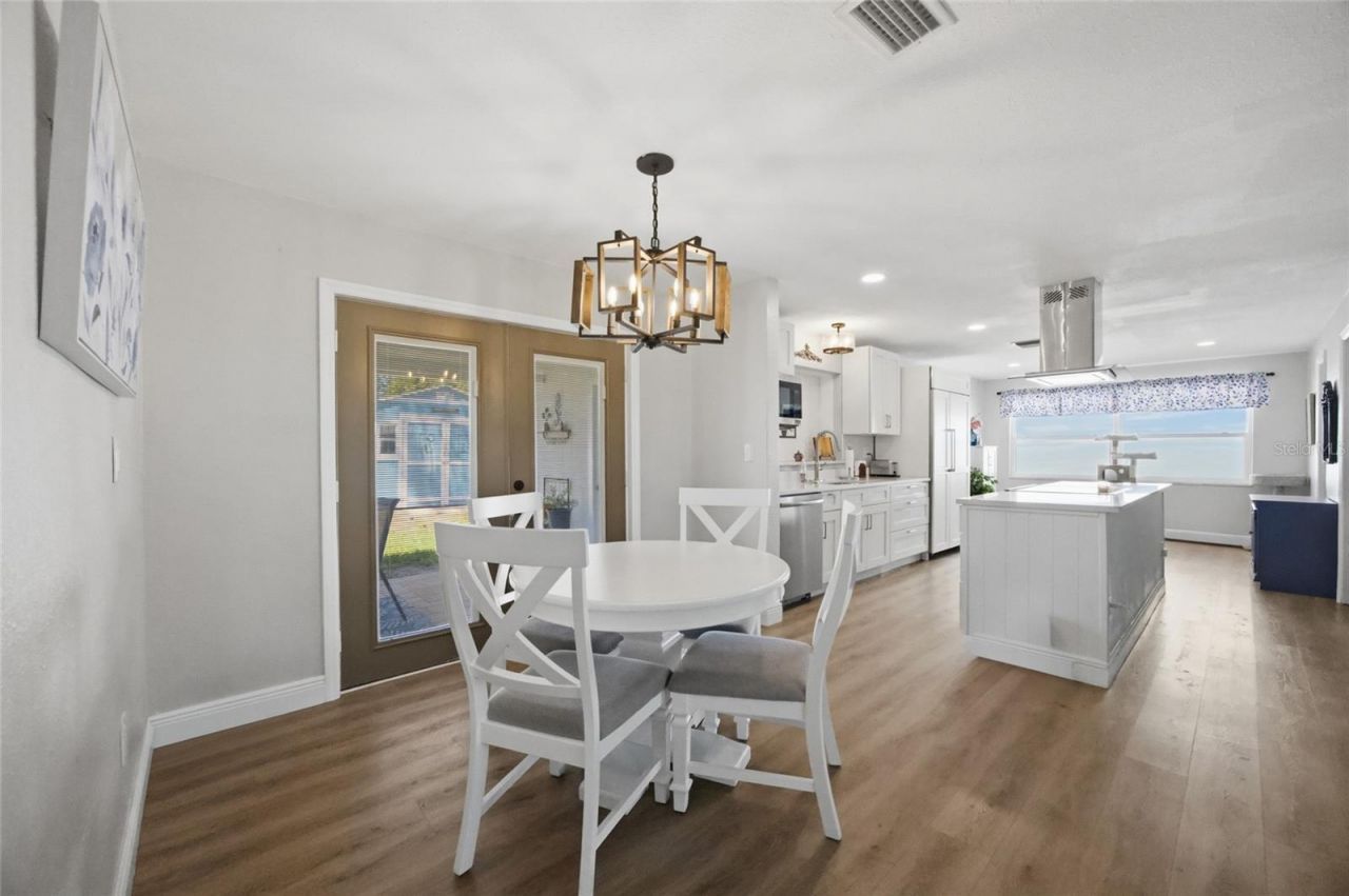 2190 Scotland Drive , Clearwater, FL 33763 Photo