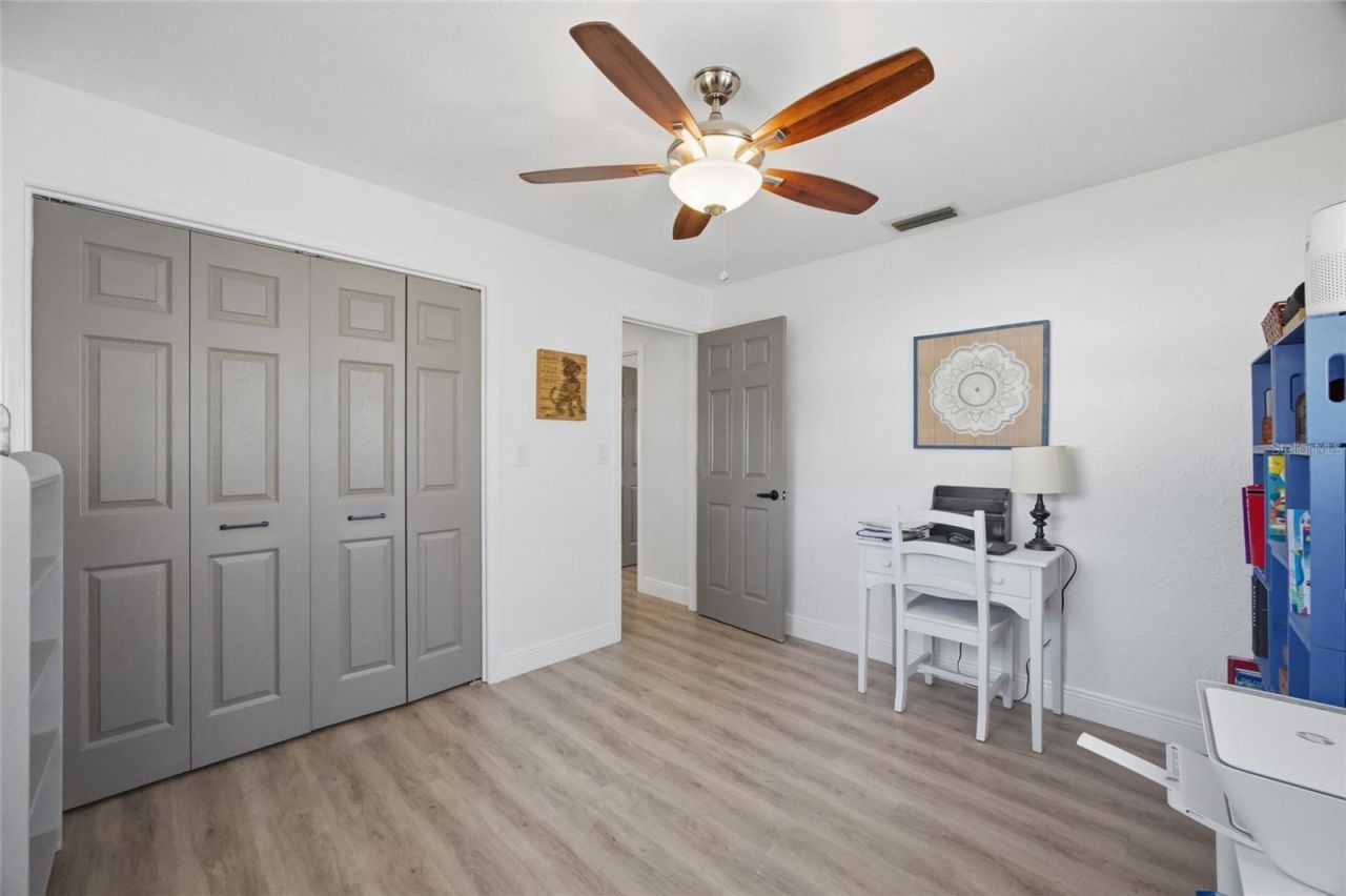 2190 Scotland Drive , Clearwater, FL 33763 Photo