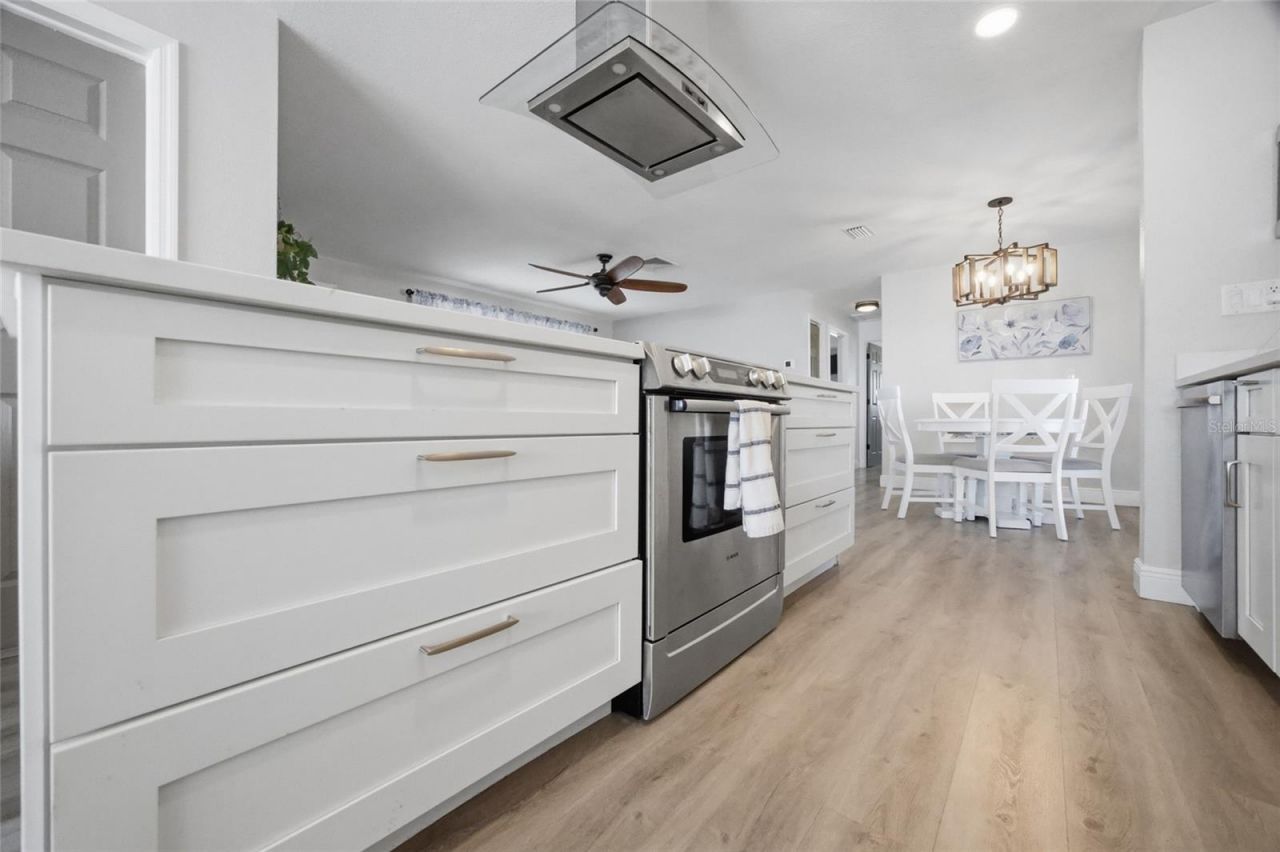 2190 Scotland Drive , Clearwater, FL 33763 Photo